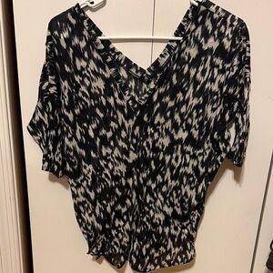 Express Black and White Patterned Women's Top